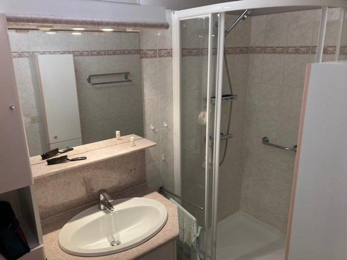 Bel Appartement Au Lavandou Avec Terrasse Et Vue Mer - Fr-1-308-167 Le Lavandou Zewnętrze zdjęcie